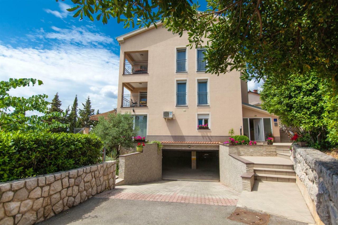 Dolores Crikvenica Exterior photo